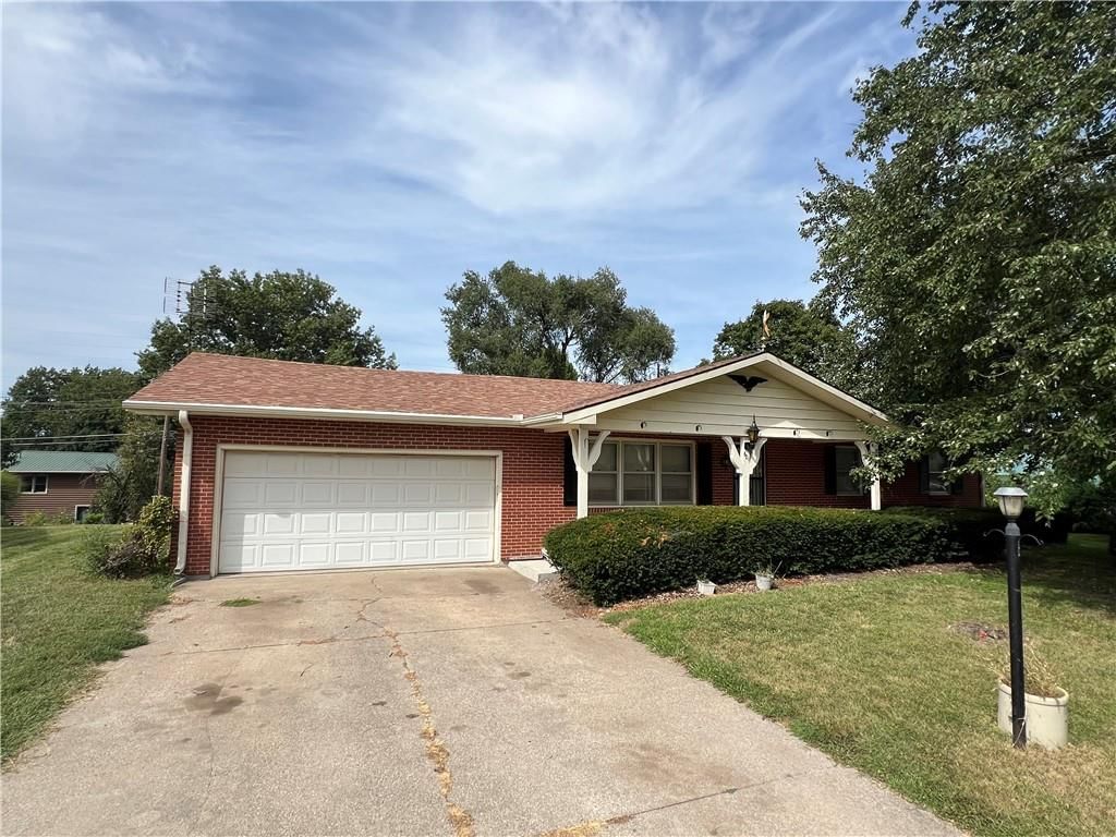 601 W Elk Street — photo 3