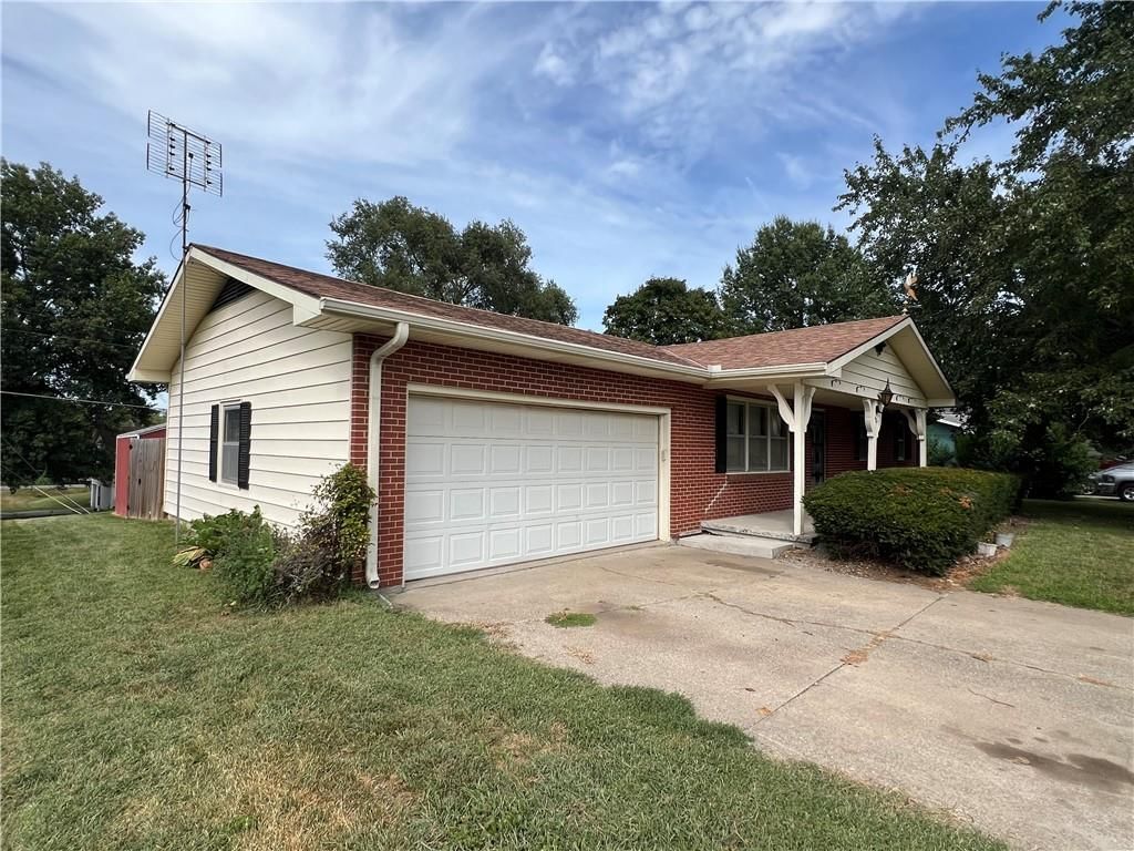 601 W Elk Street — photo 4