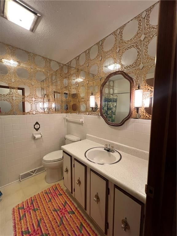 601 W Elk Street — photo 17
