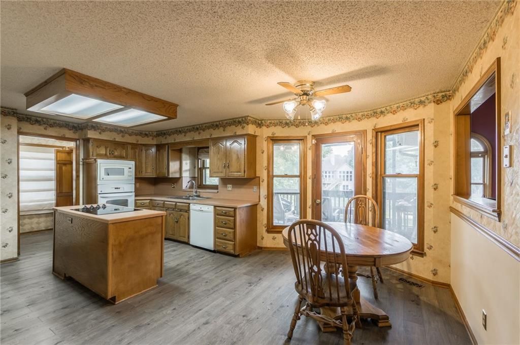 8605 N Beaman Avenue — photo 9