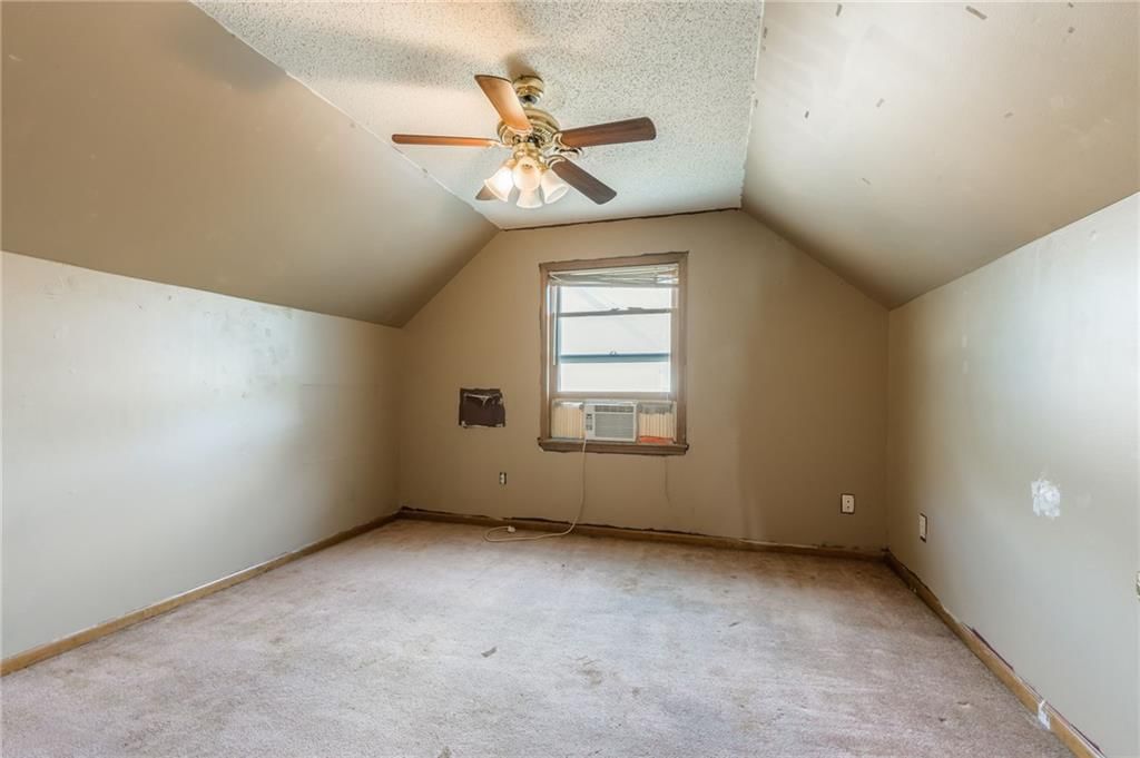 8605 N Beaman Avenue — photo 28