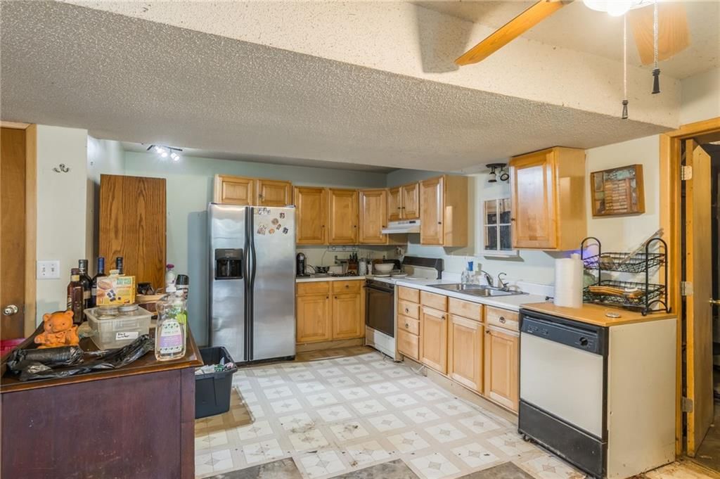 8605 N Beaman Avenue — photo 31