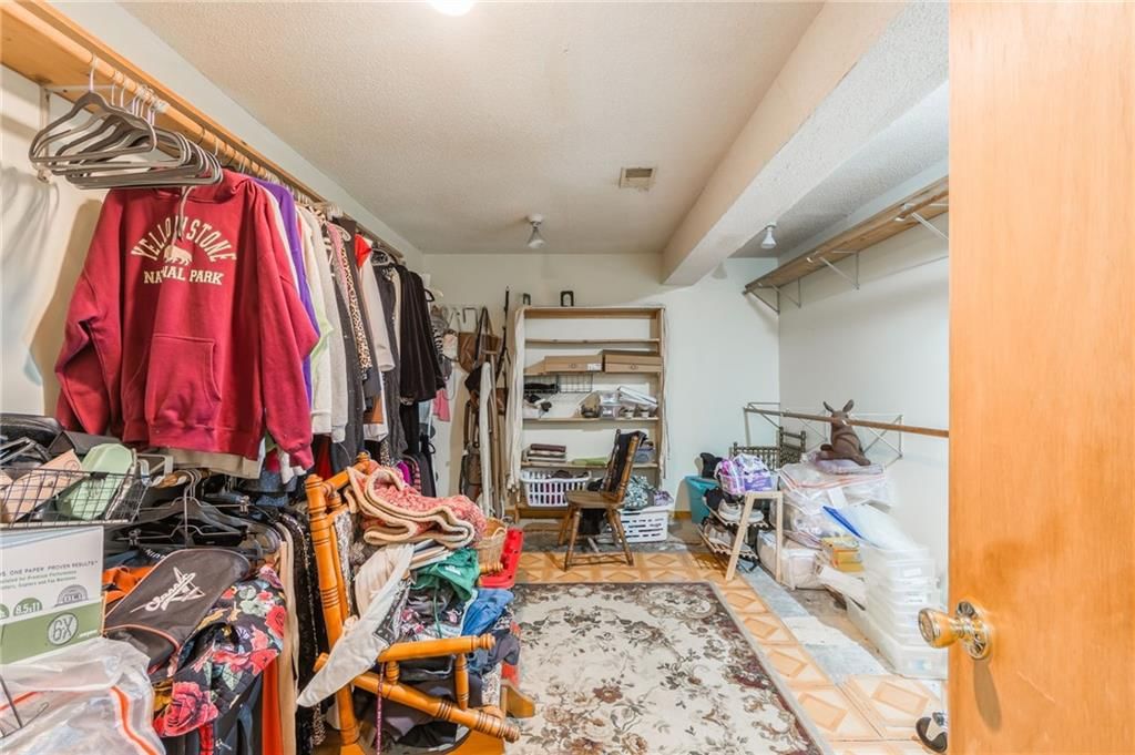 8605 N Beaman Avenue — photo 39