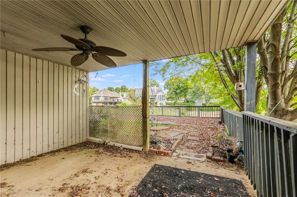 8605 N Beaman Avenue — photo 45