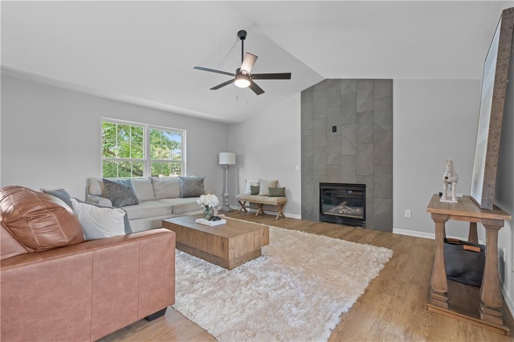 12337 S Clinton Street — photo 24