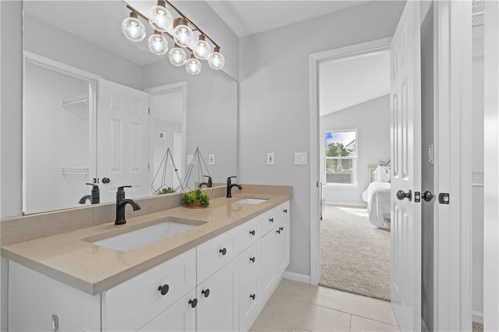 12337 S Clinton Street — photo 28