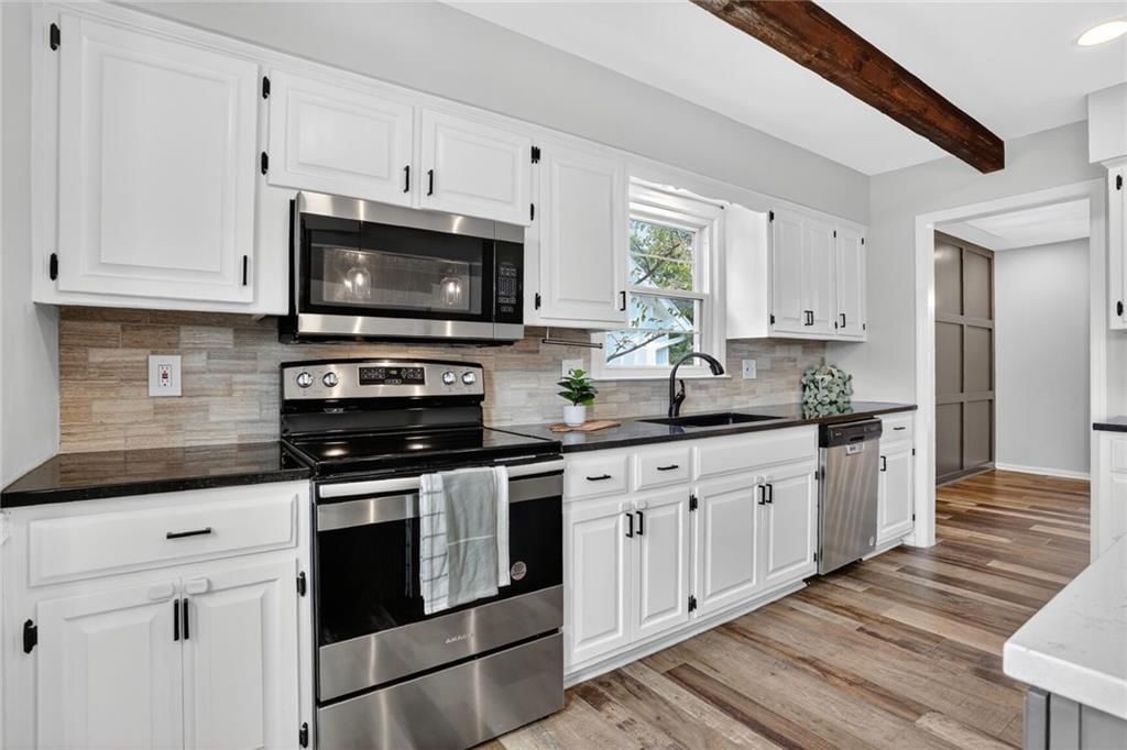 9356 Goddard Street — photo 10