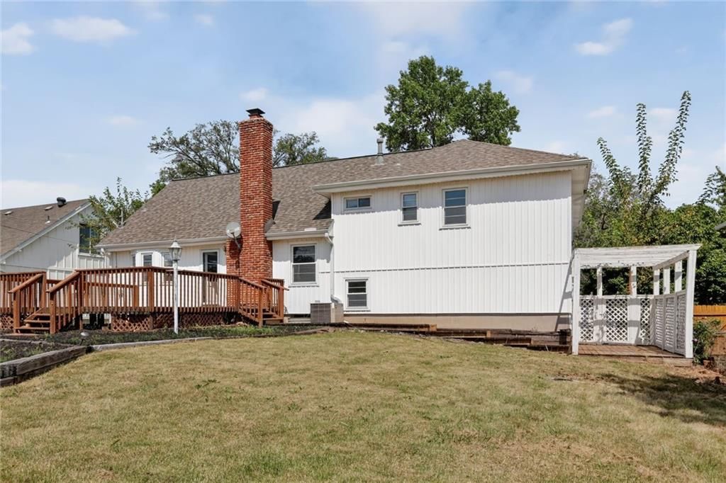 9356 Goddard Street — photo 27