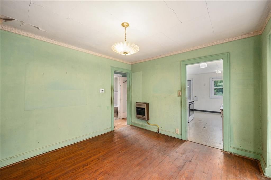 Photo 5 of 19 - 2053 N 32nd Street