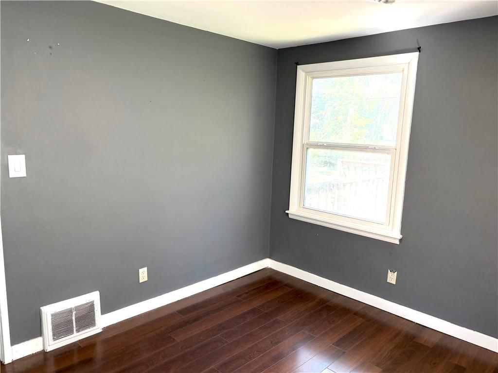 480 Fieldcrest Drive — photo 15