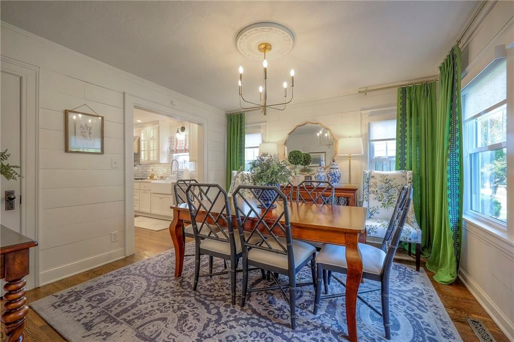 Photo 12 of 40 - 409 W 70th Street
