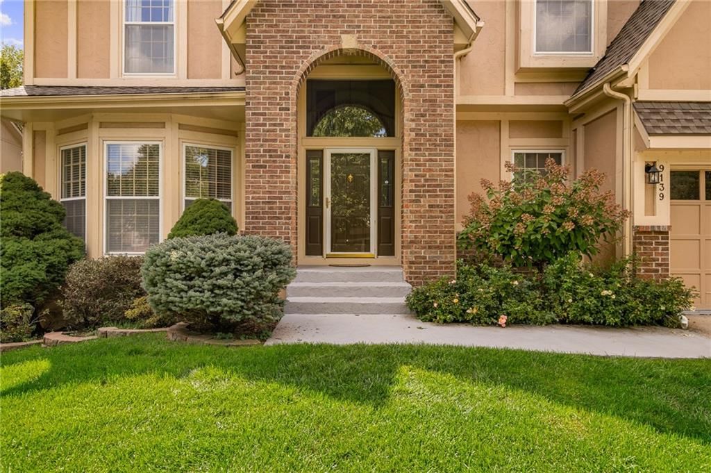 9139 W 131st Place — photo 4