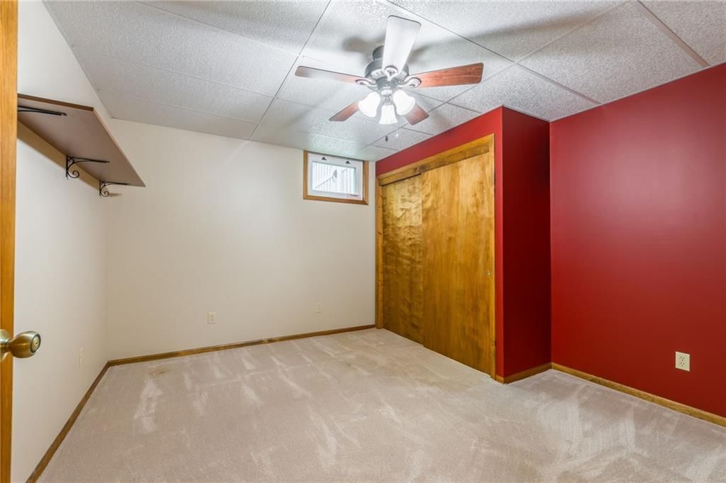 1300 BELL Circle — photo 37