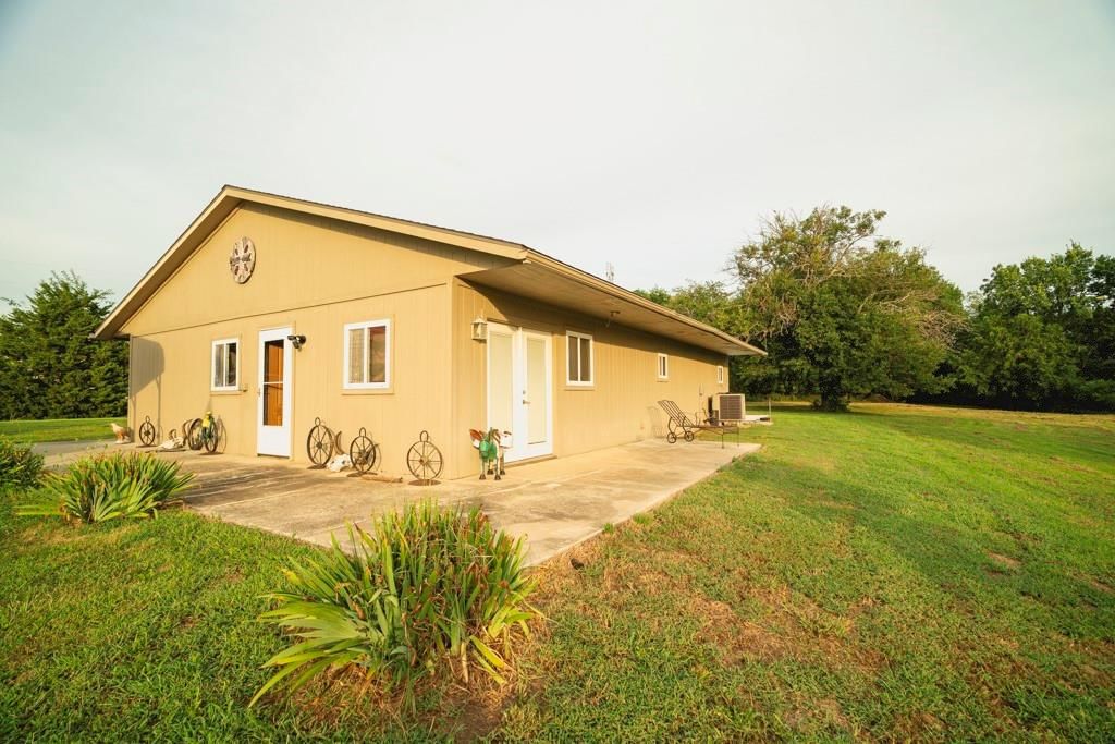 9091 W 2000 Road — photo 13