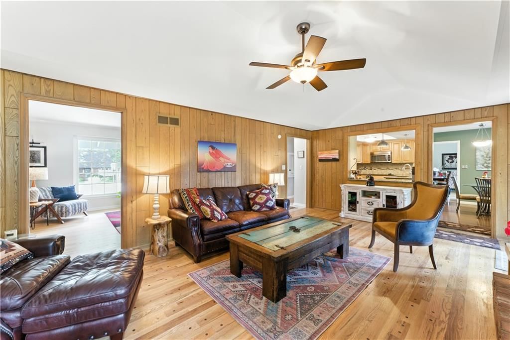 6219 W 65th Street — photo 14