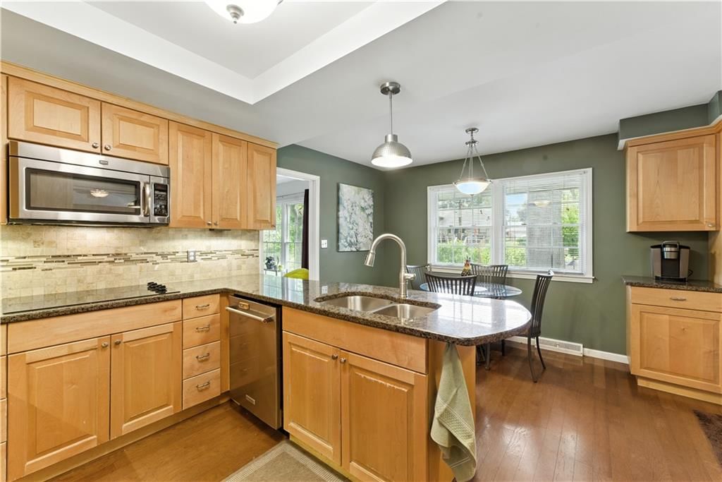 6219 W 65th Street — photo 18