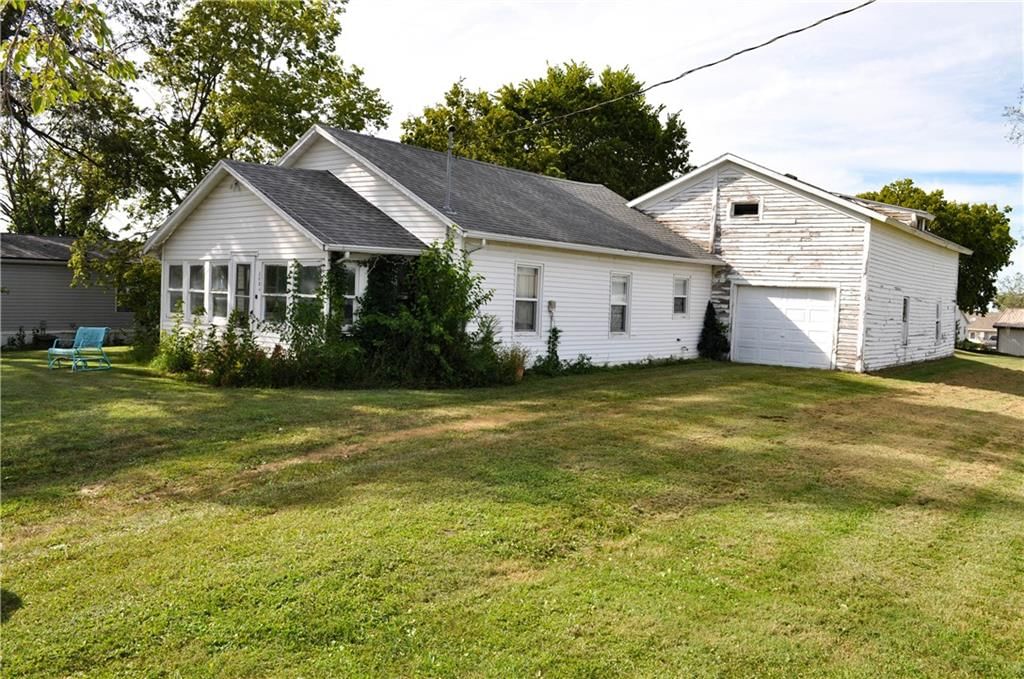 208 W Empire Avenue, King City, MO