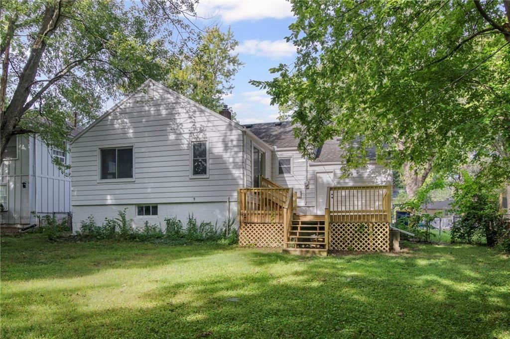 5431 Woodson Street — photo 26