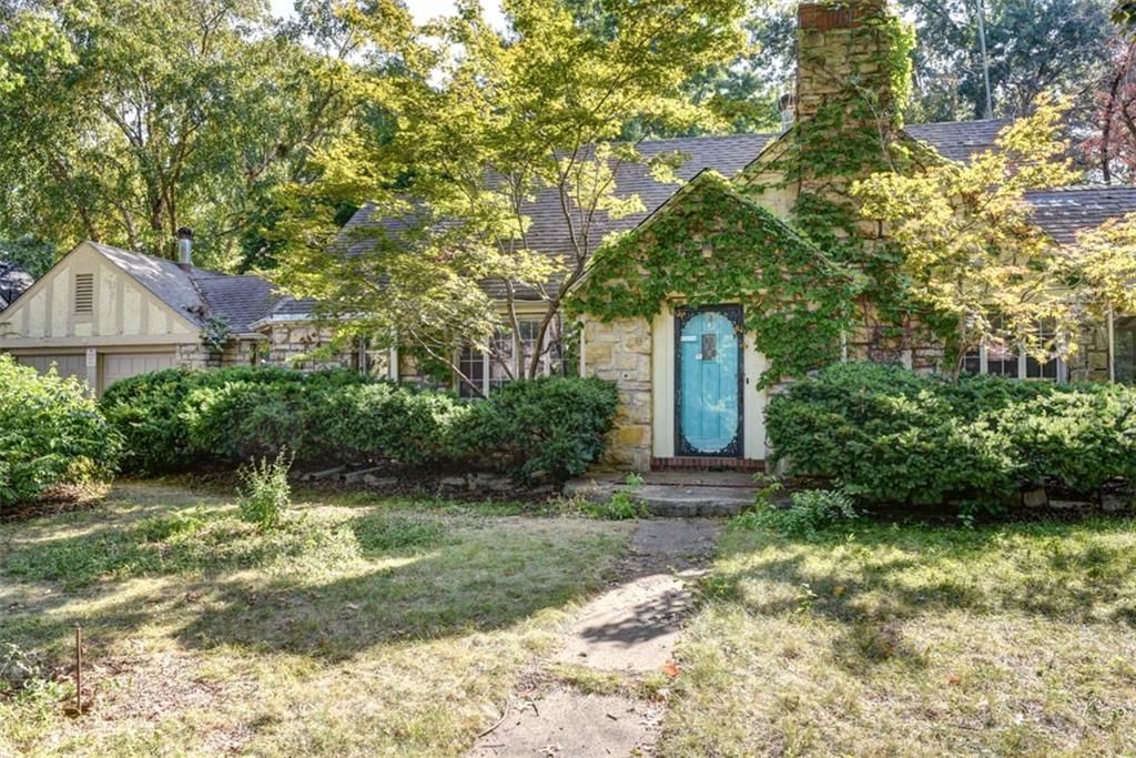 8025 High Drive — photo 3