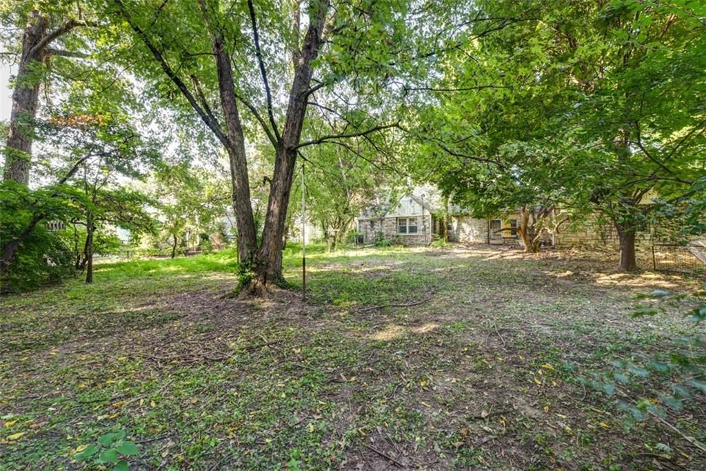 8025 High Drive — photo 12