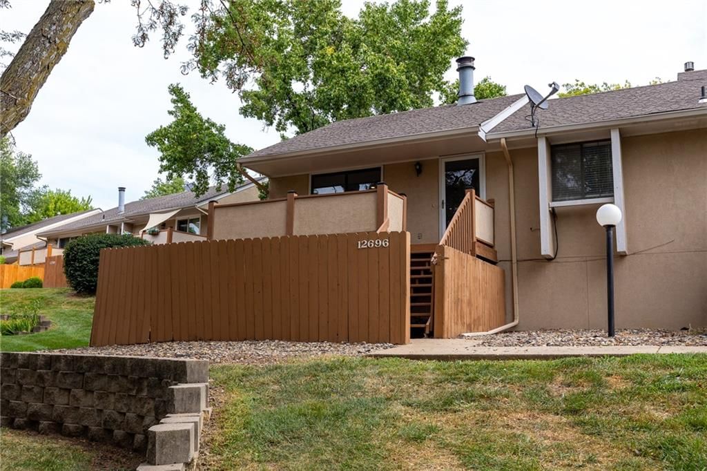 12696 W 108th Terrace — photo 2
