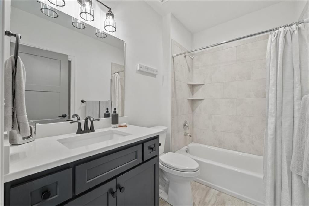2822 Hearthstone Place — photo 35