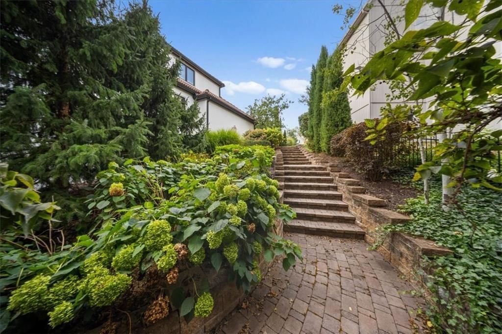 20825 W 94th Terrace — photo 8