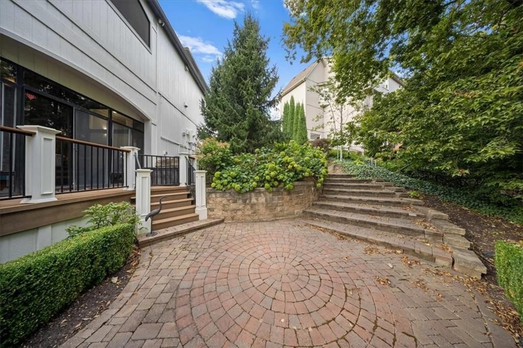 20825 W 94th Terrace — photo 9