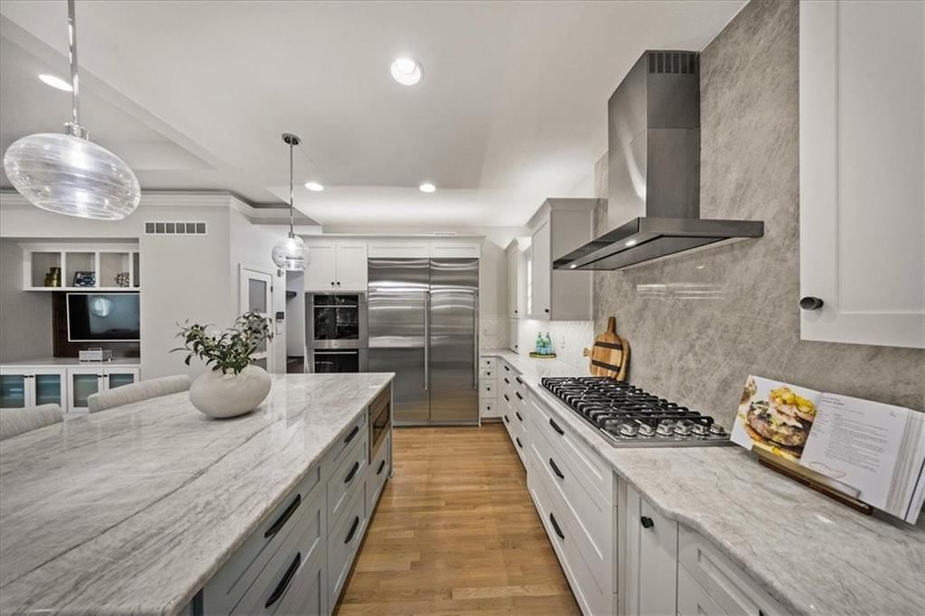 20825 W 94th Terrace — photo 38