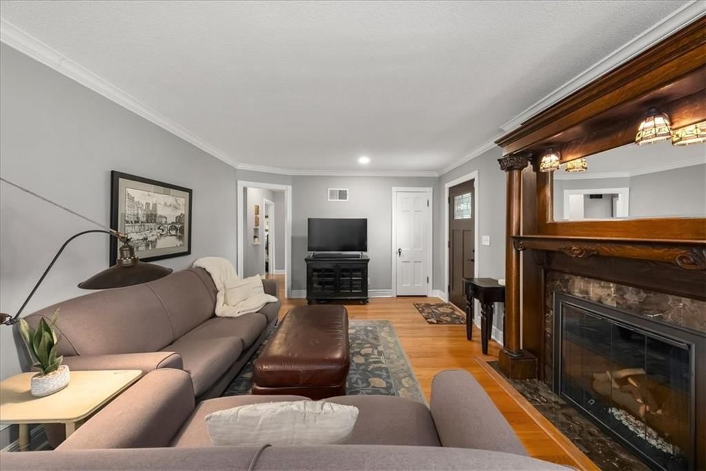 2803 W 51st Terrace — photo 6