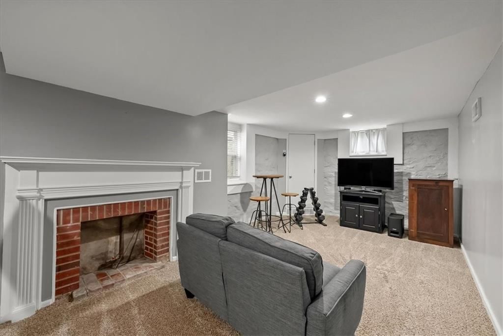 2803 W 51st Terrace — photo 24