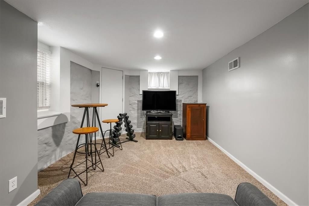 2803 W 51st Terrace — photo 26