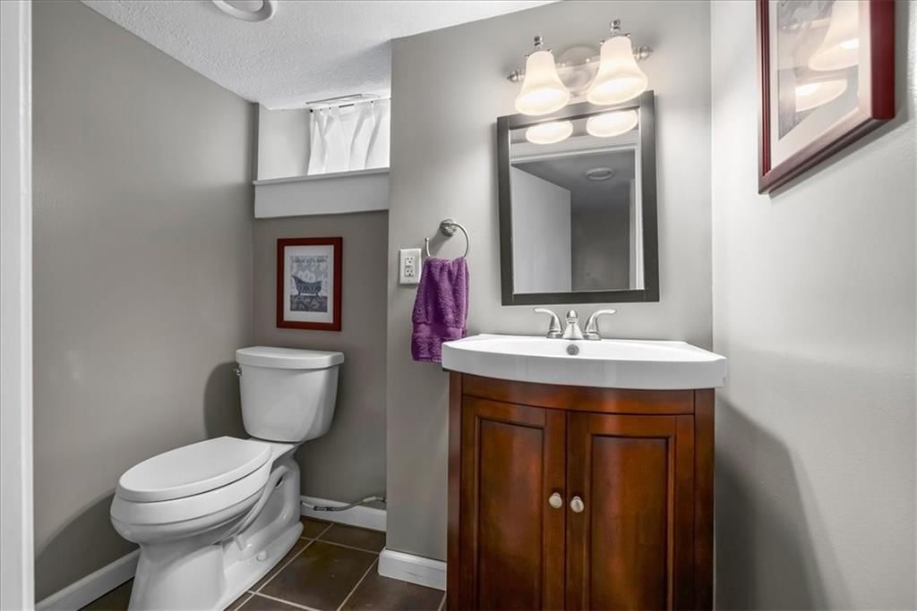2803 W 51st Terrace — photo 27
