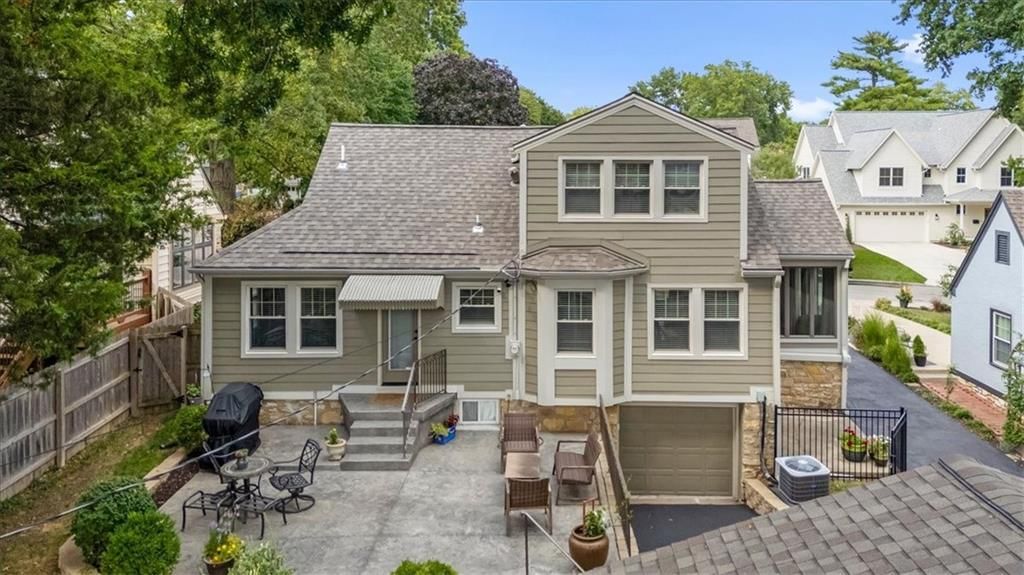 2803 W 51st Terrace — photo 35