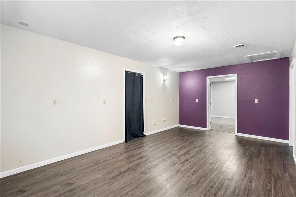 111 SW 12th Street — photo 21