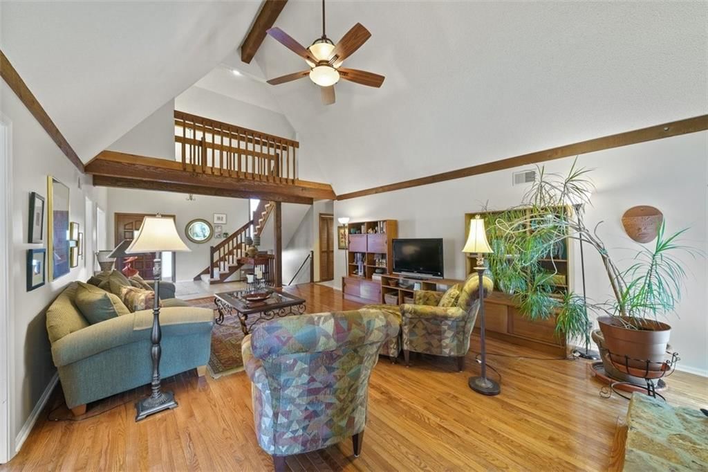 11663 Grant Drive — photo 7