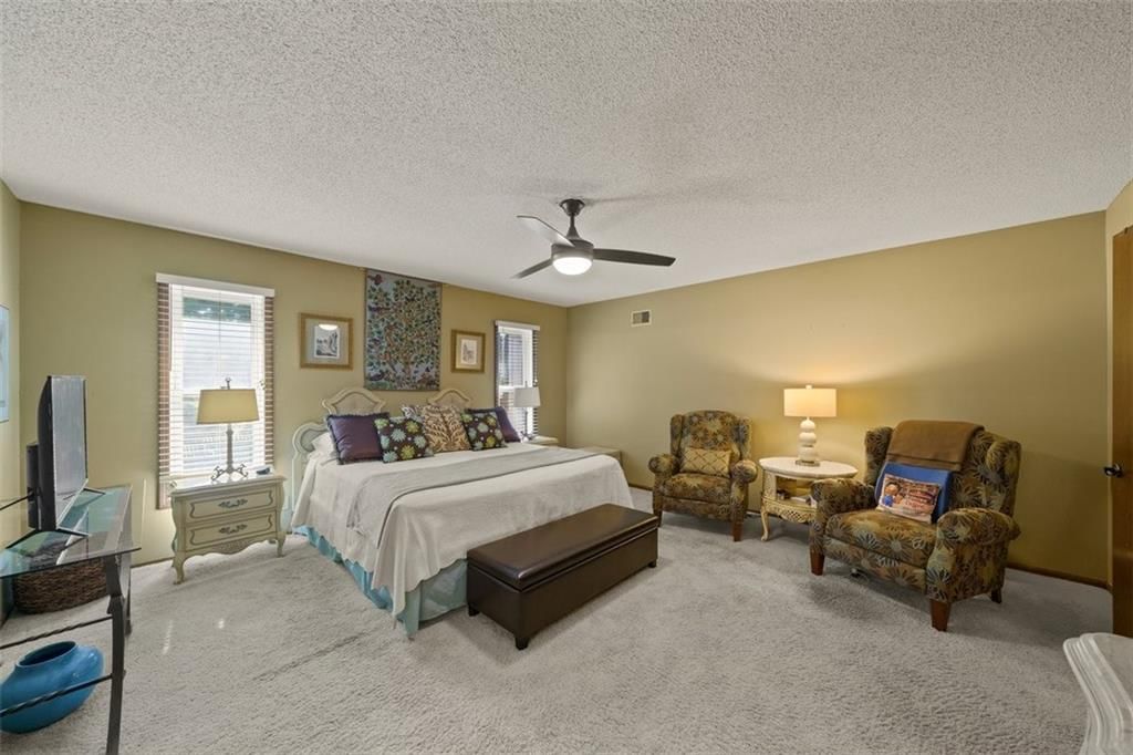 11663 Grant Drive — photo 24