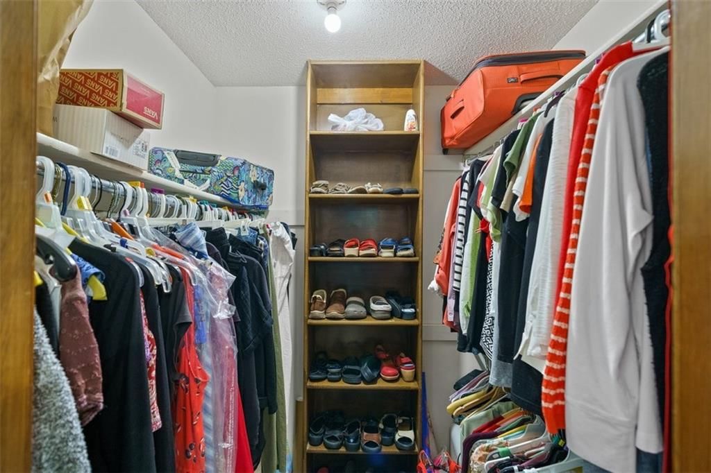 11663 Grant Drive — photo 25