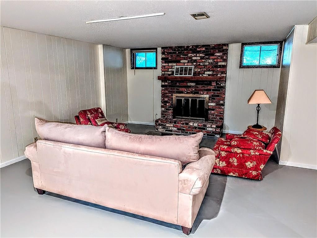 11663 Grant Drive — photo 33