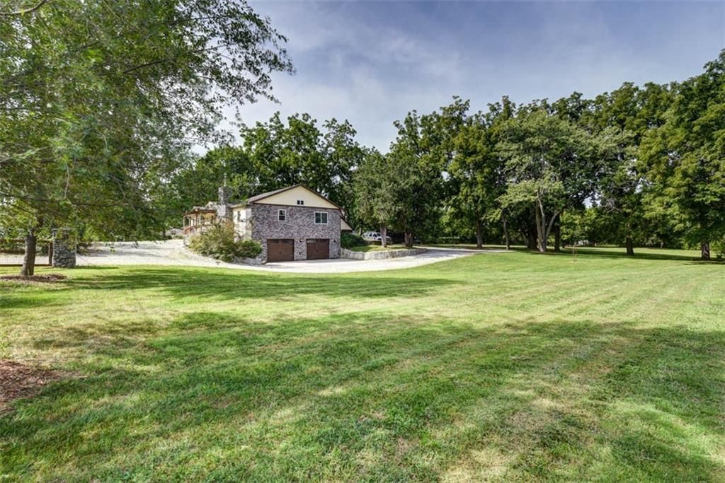 4822 Logan Avenue — photo 6
