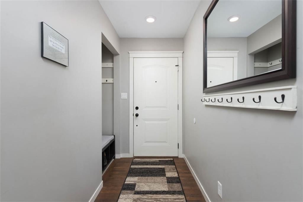4822 Logan Avenue — photo 7