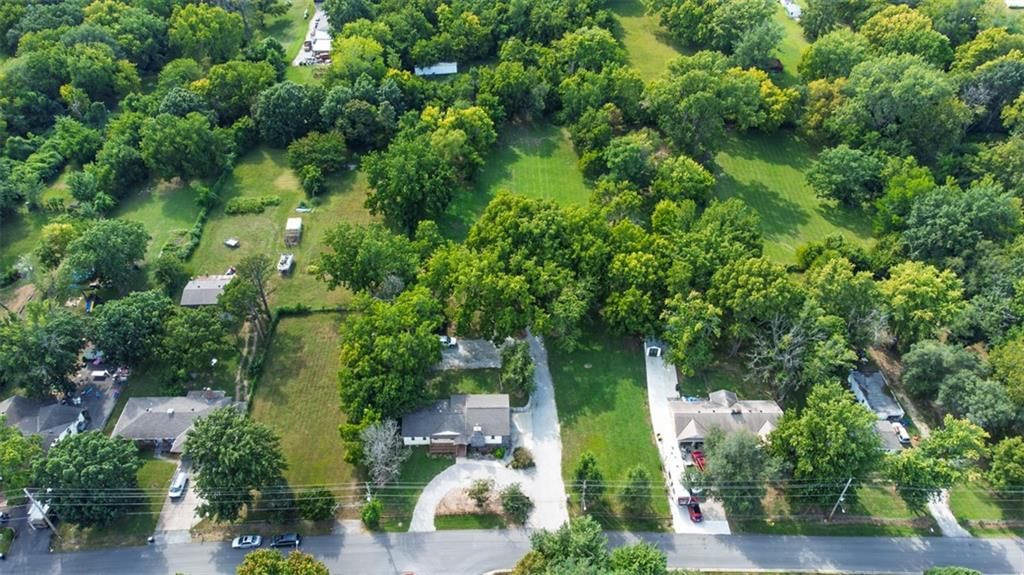 4822 Logan Avenue — photo 67