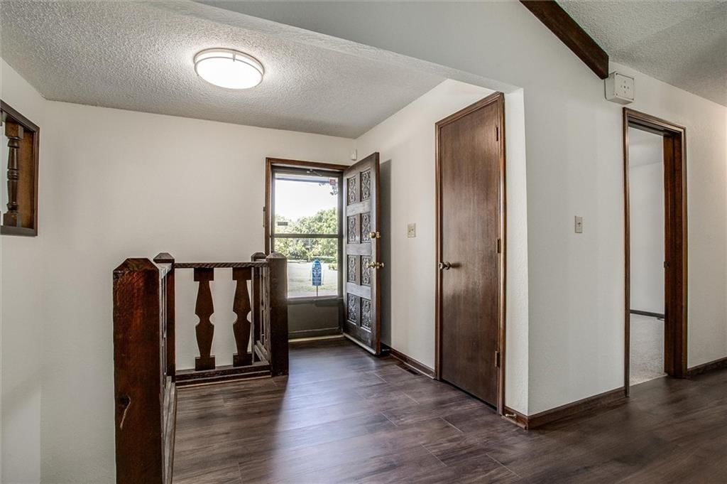 308 SW WOODS CHAPEL Road — photo 7