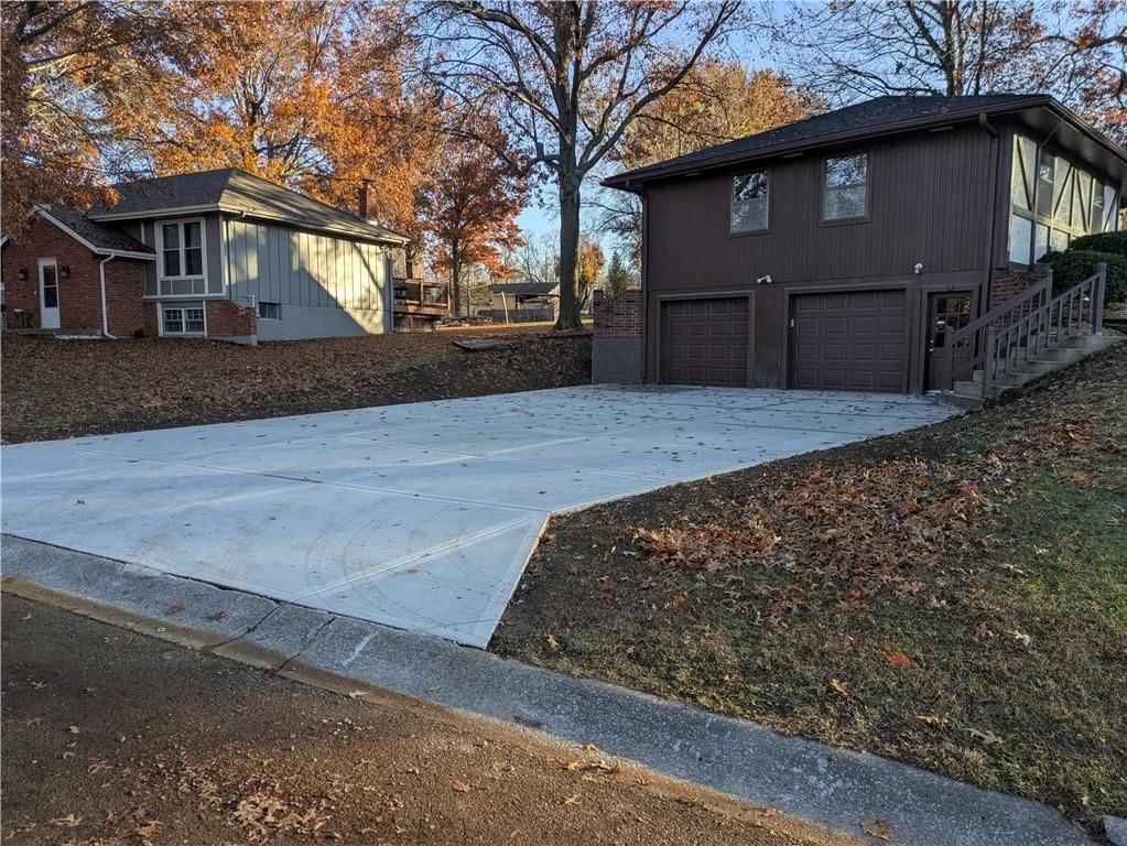 308 SW WOODS CHAPEL Road — photo 31