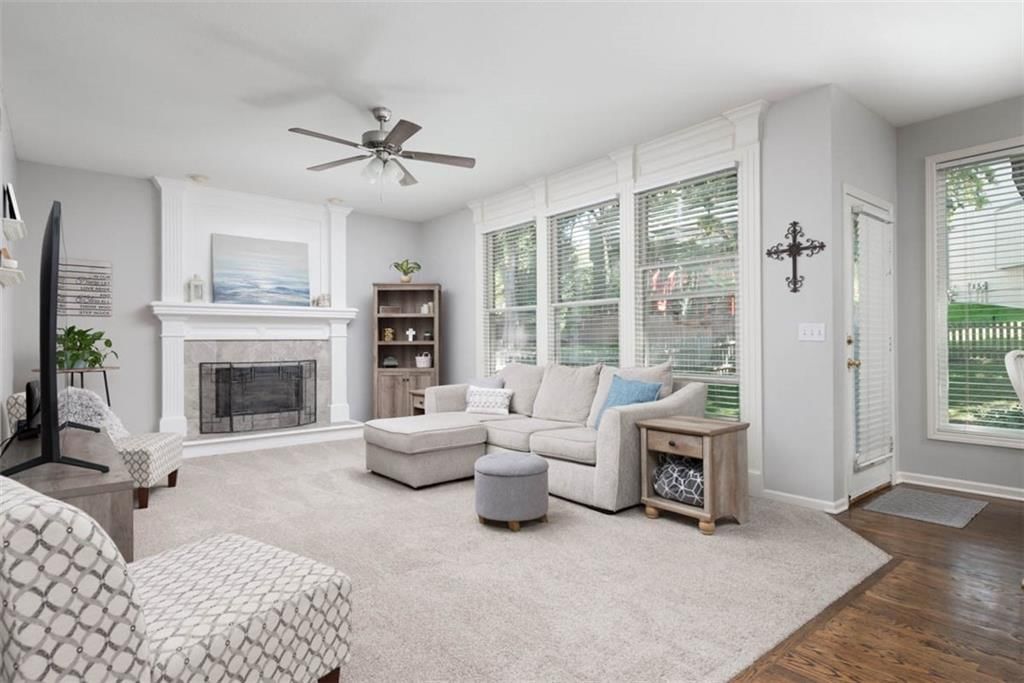 Photo 5 of 55 - 13221 Barton Street