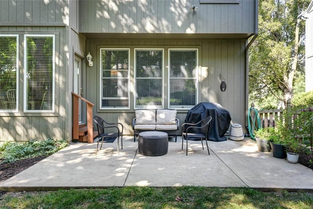 Photo 45 of 55 - 13221 Barton Street