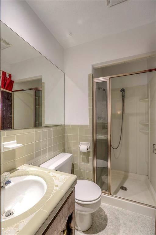 Photo 17 of 26 - 8313 Maywood Avenue