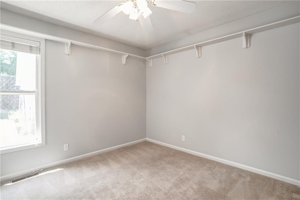 7809 N Cherry Street — photo 6