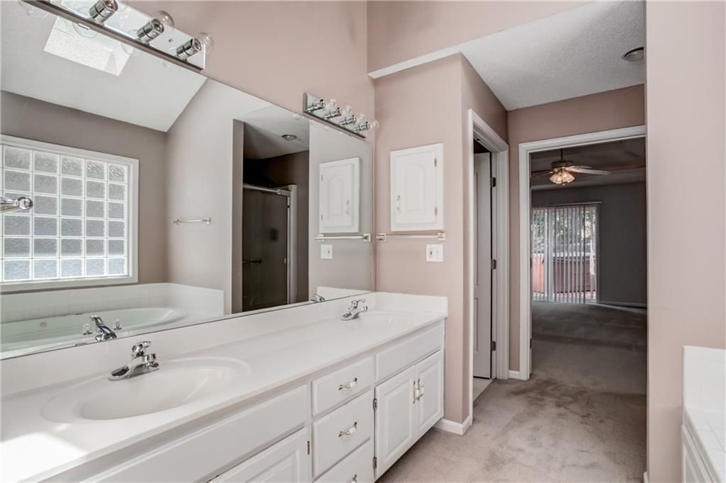 7809 N Cherry Street — photo 21
