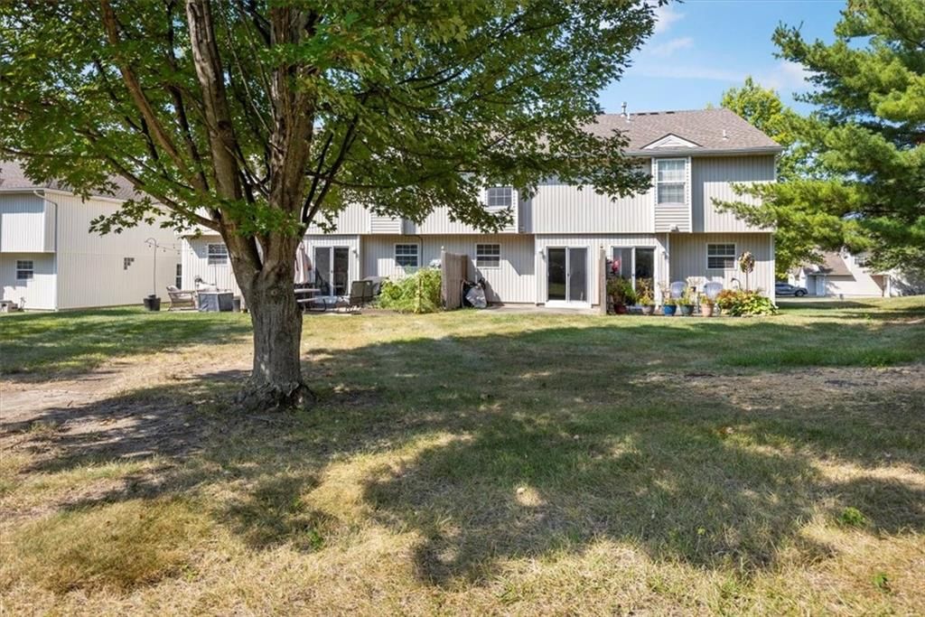 1313 SE Broadway Circle — photo 3
